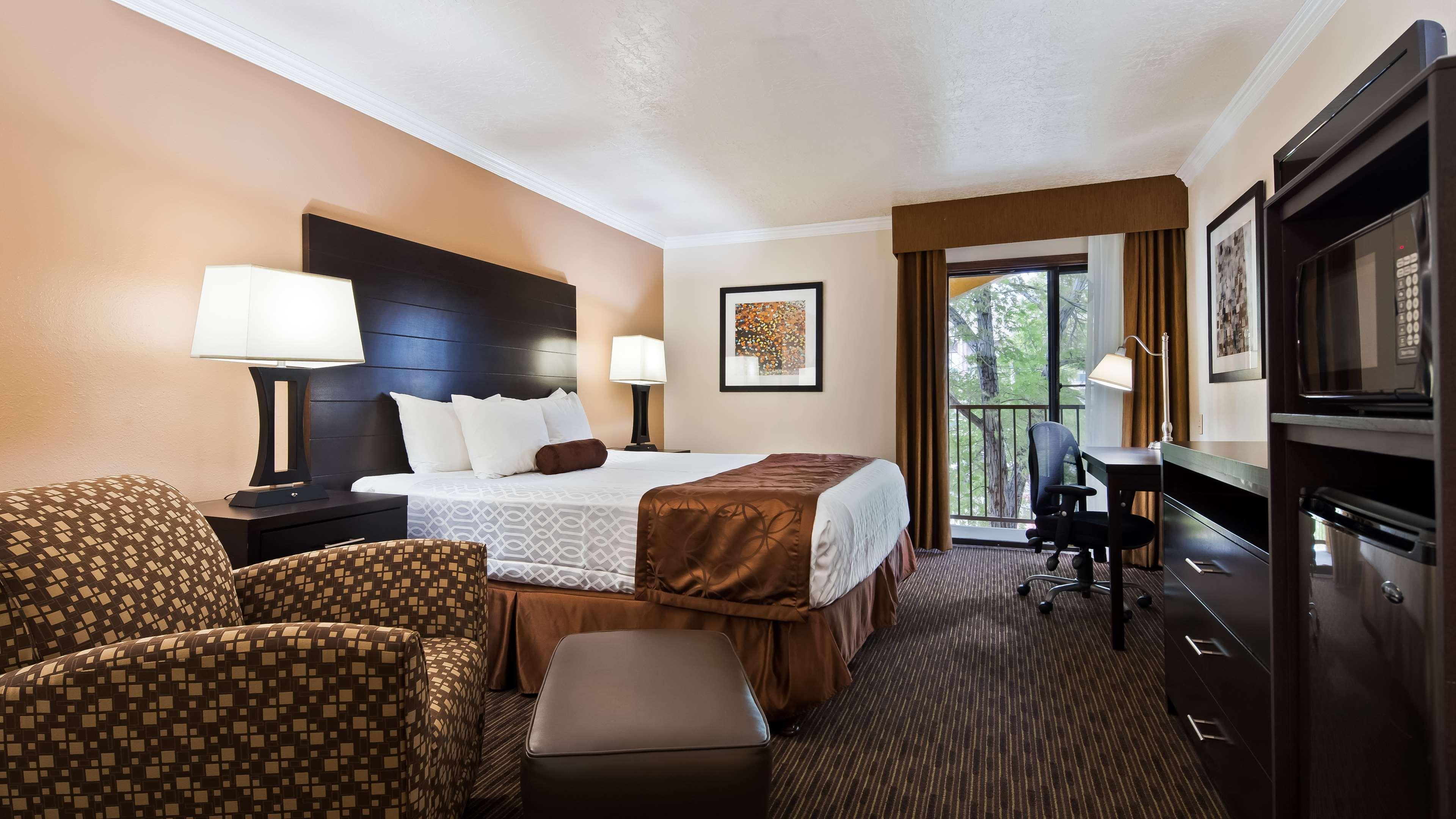 Best Western Airport Albuquerque InnSuites Hotel&Suites Exterior foto