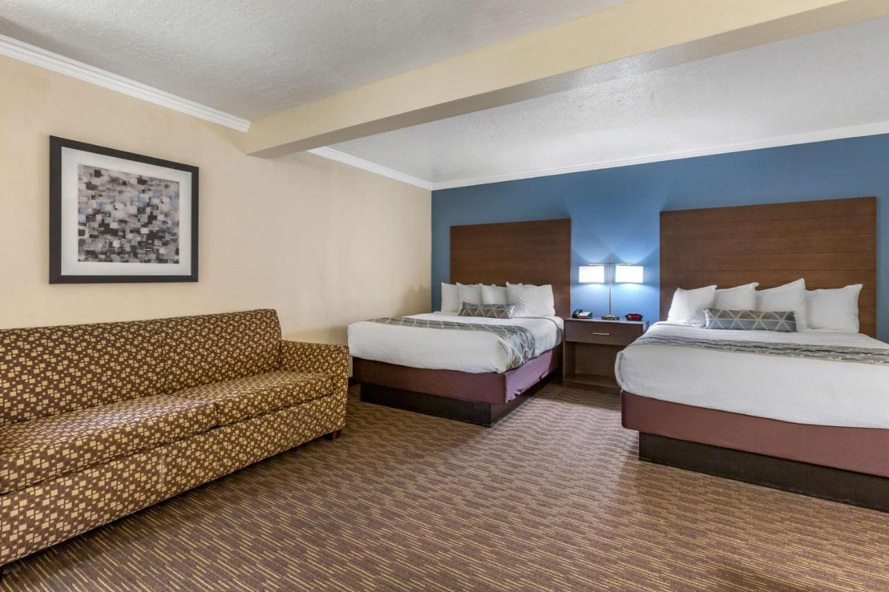 Best Western Airport Albuquerque InnSuites Hotel&Suites Exterior foto