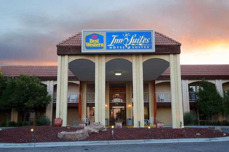 Best Western Airport Albuquerque InnSuites Hotel&Suites Exterior foto