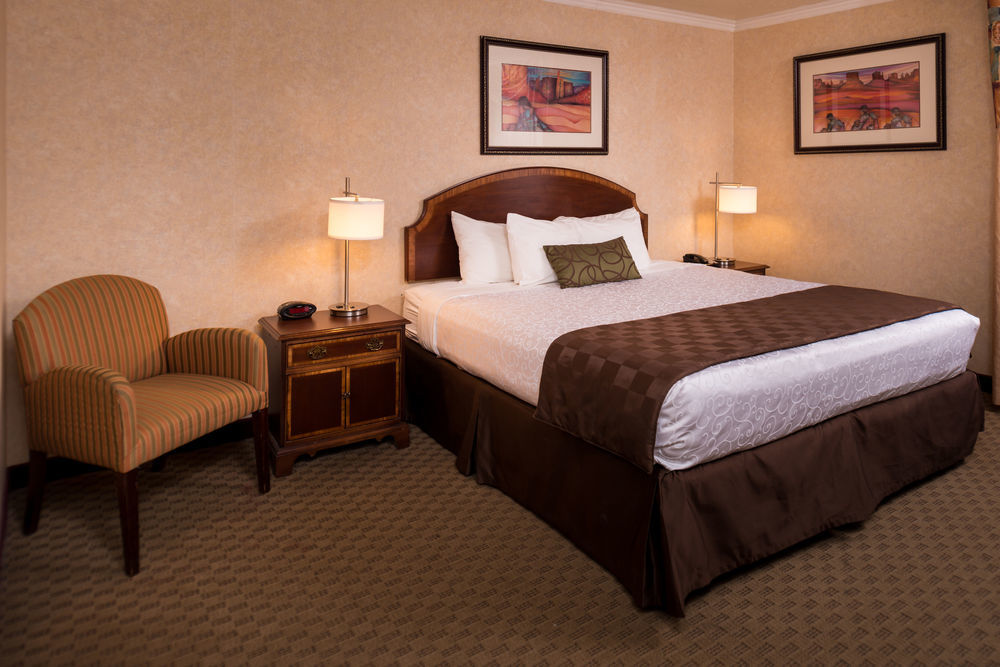 Best Western Airport Albuquerque InnSuites Hotel&Suites Exterior foto