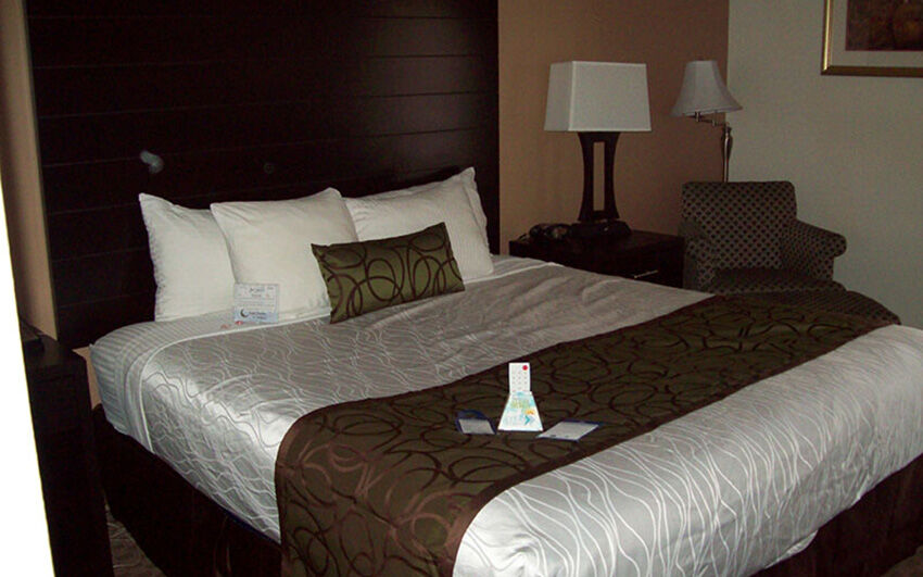 Best Western Airport Albuquerque InnSuites Hotel&Suites Exterior foto